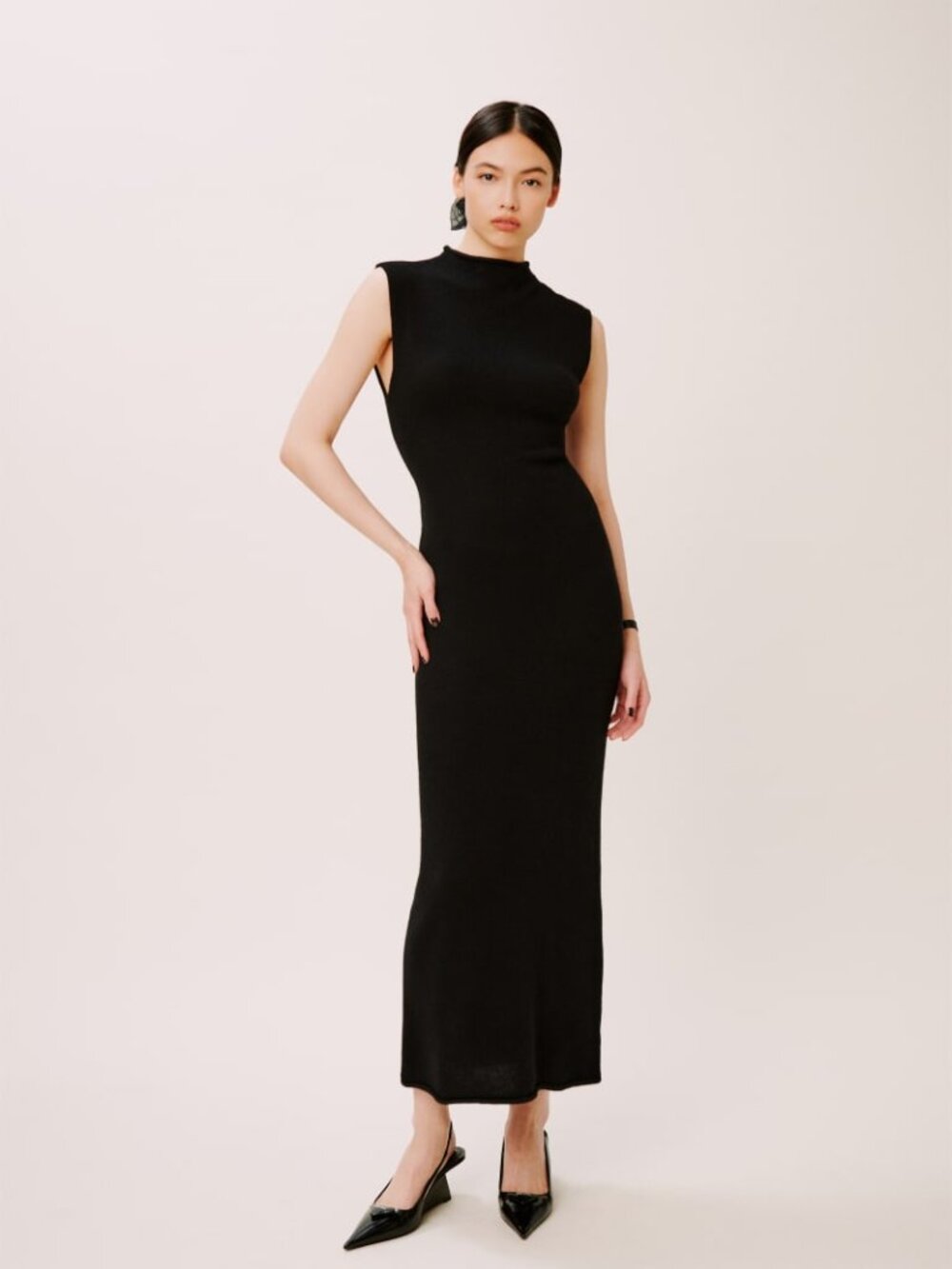 Reformation Corbetta Cashmere Sweater Dress Black — Sleeveless Mock Neck Midi